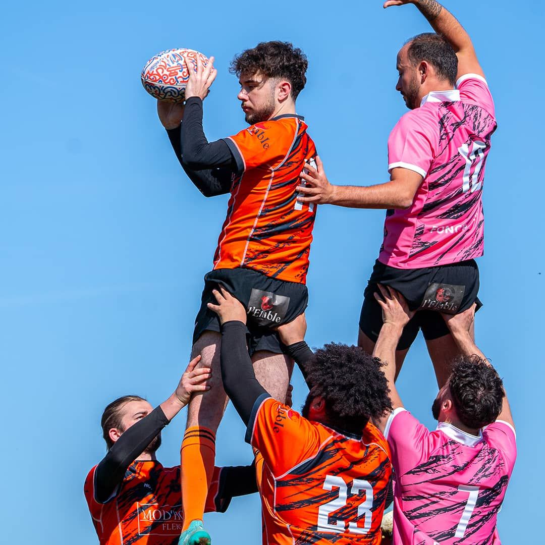 Sublimierte und personalisierbare Rugbytrikots